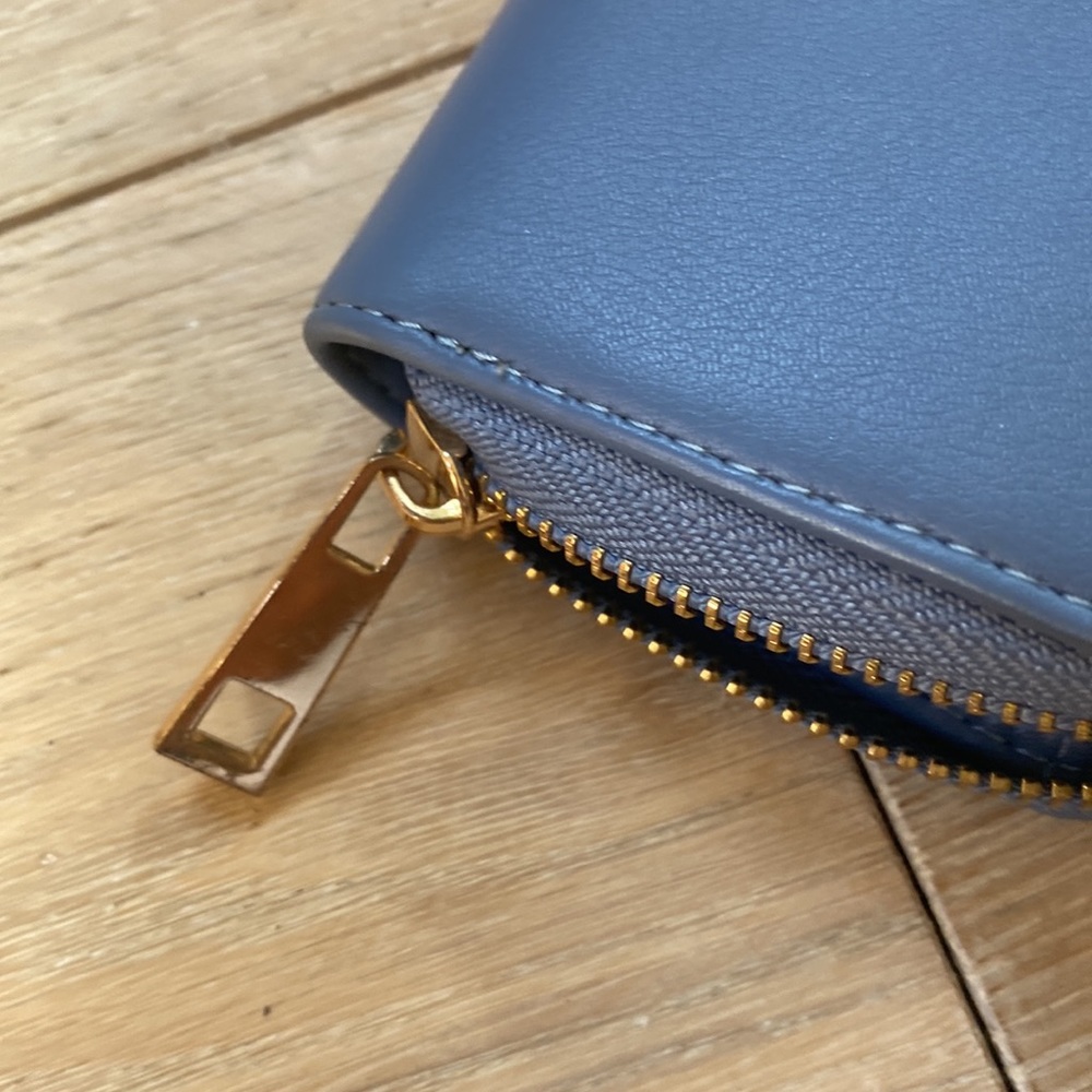 Blue wallet - Picture 6 of 6